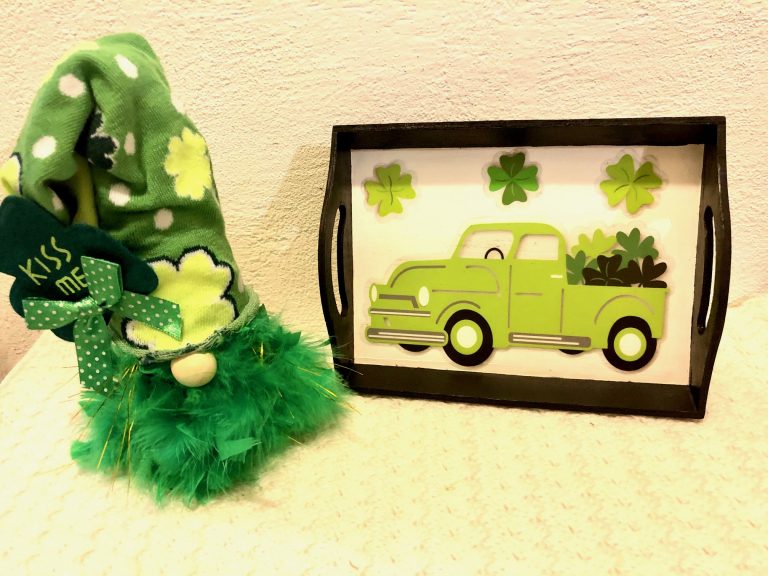 Dollar Tree St Patrick’s Tray