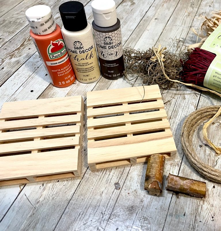 Dollar Tree Pallet Pumpkin
