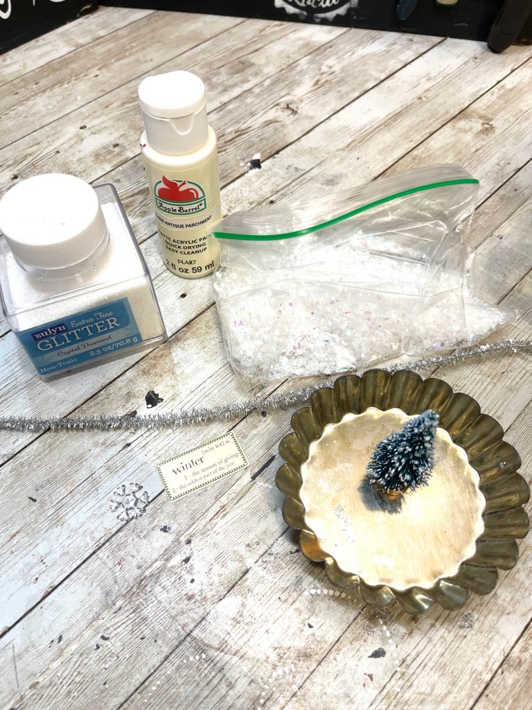 DIY Vintage Tart Tin Ornament