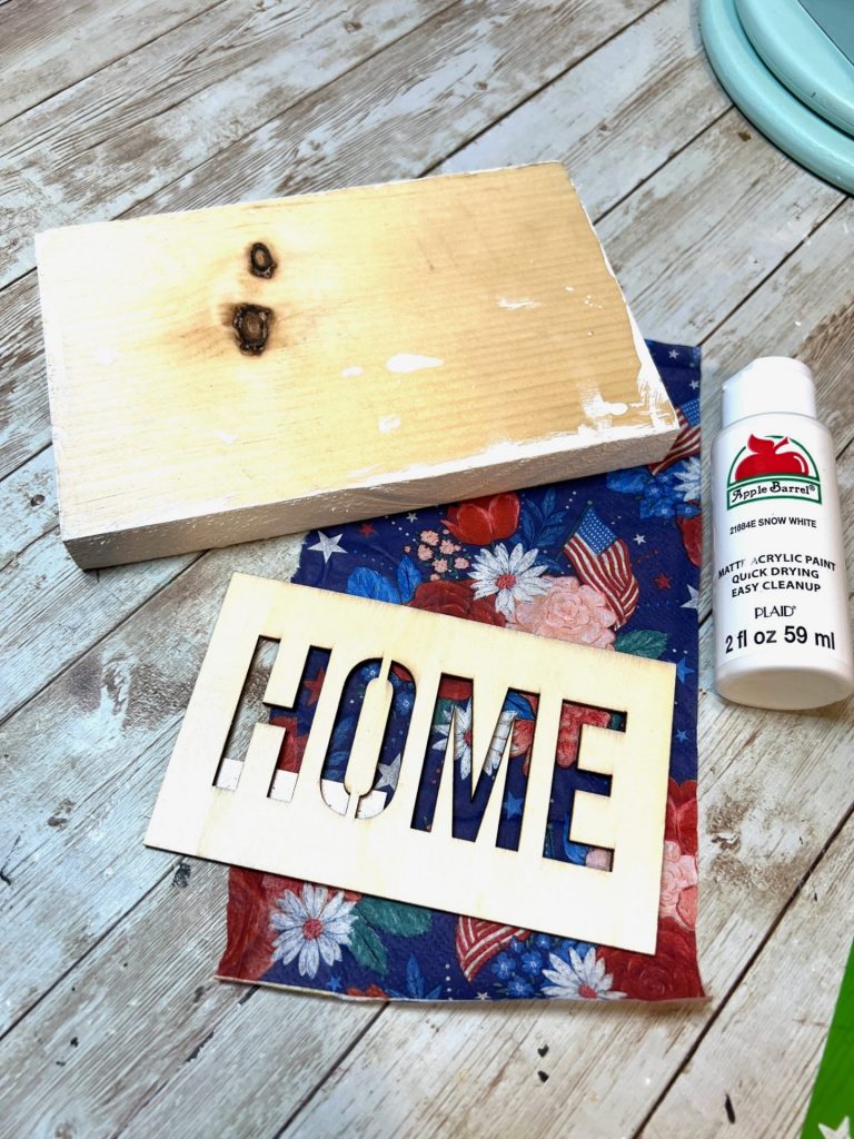 Patriotic Home Shelf Sitter