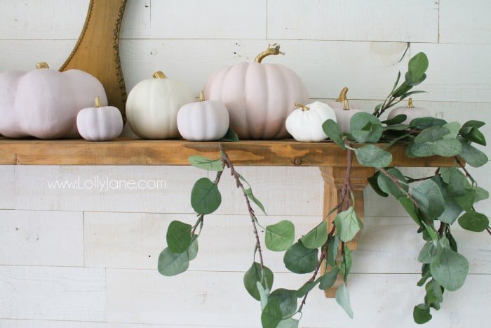 16 Pink Fall and Halloween DIYs