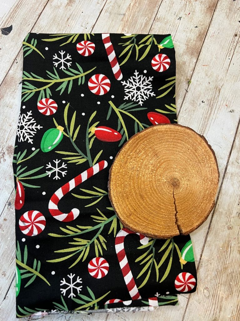 DIY Wood Round Fabric Ornament