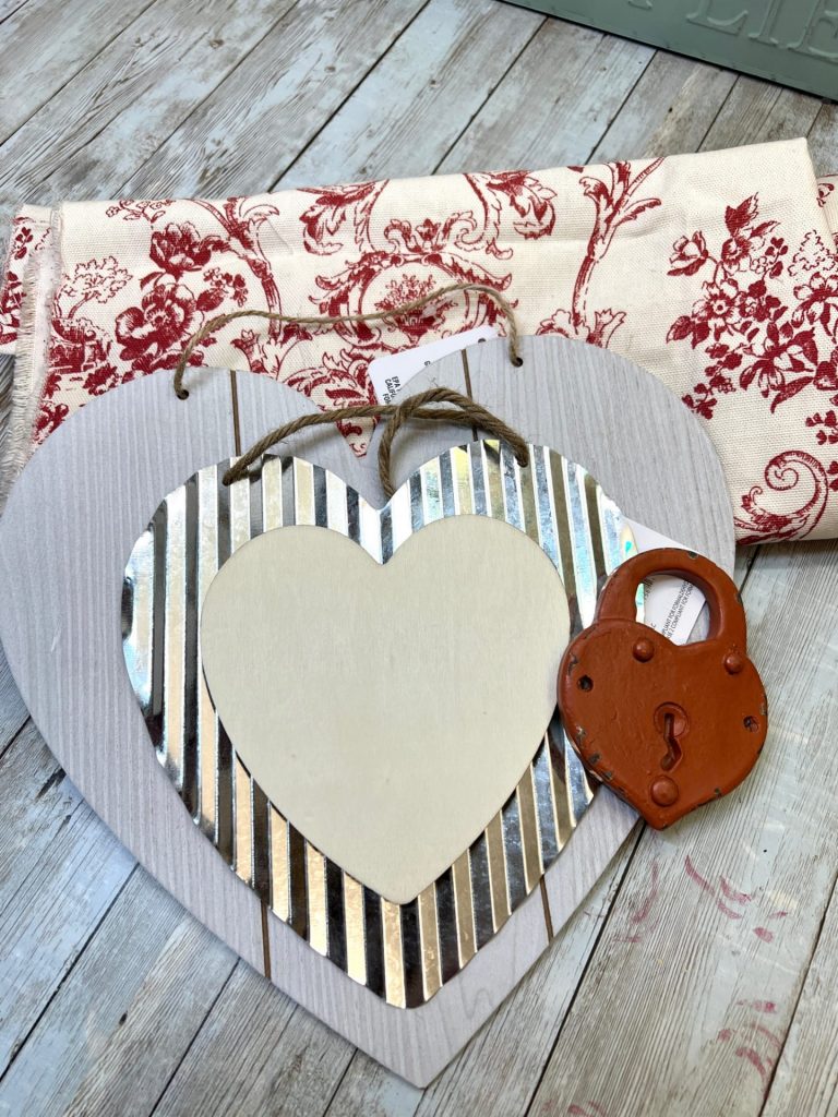 DIY Valentine Heart Hanger