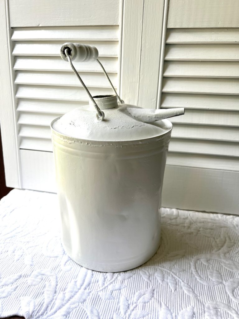 DIY Patriotic Vintage Gas Can