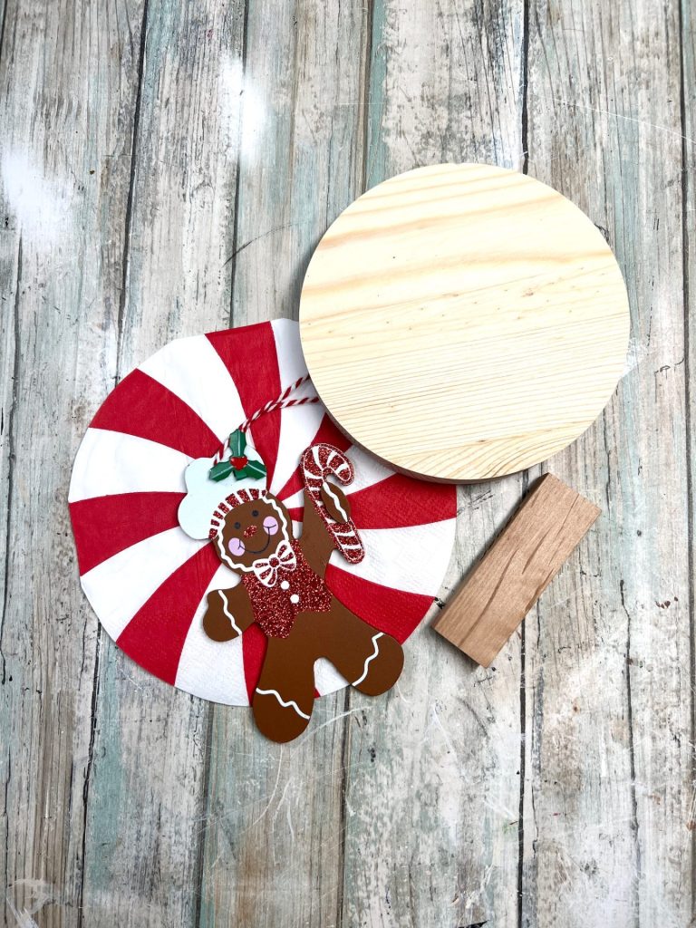 DIY Gingerbread Standing Sign