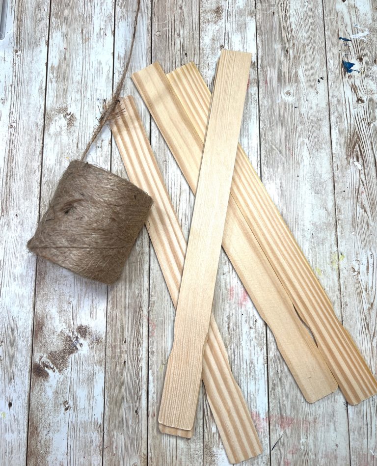 DIY Patriotic Paint Stick Star