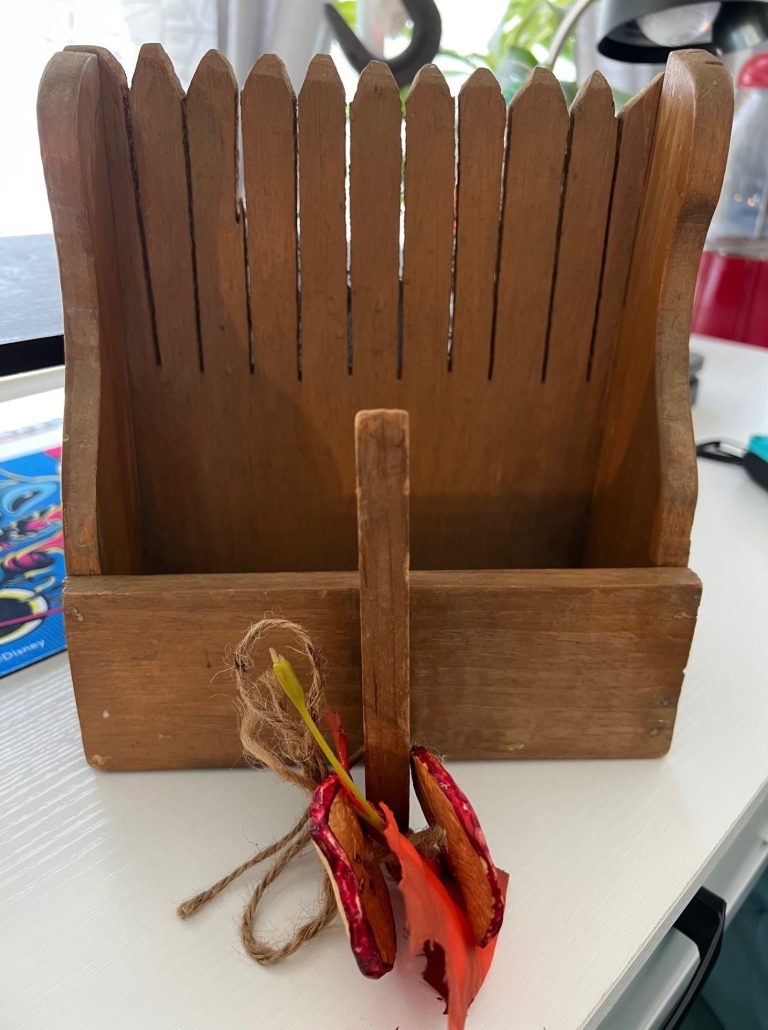 DIY Upcycled Cranberry Scoop