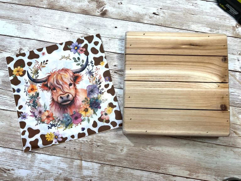 Highland Cow Shelf Sitter